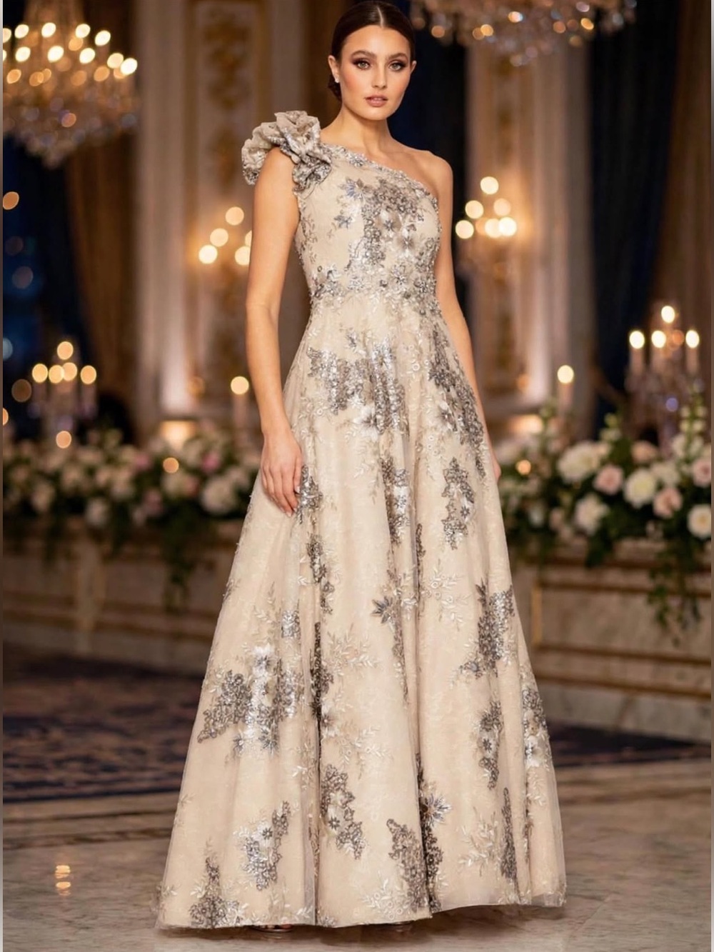 MAC DUGGAL One-Shoulder Champagne Evening Gown with Silver Embroidery size 6 NWT